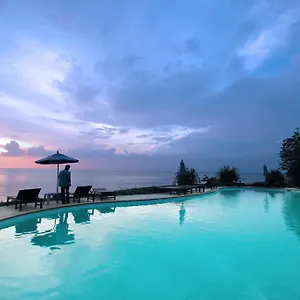 Resort Amantra &