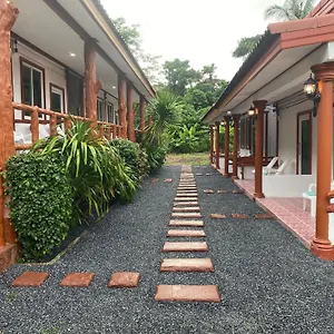 Mini-hôtel Arya